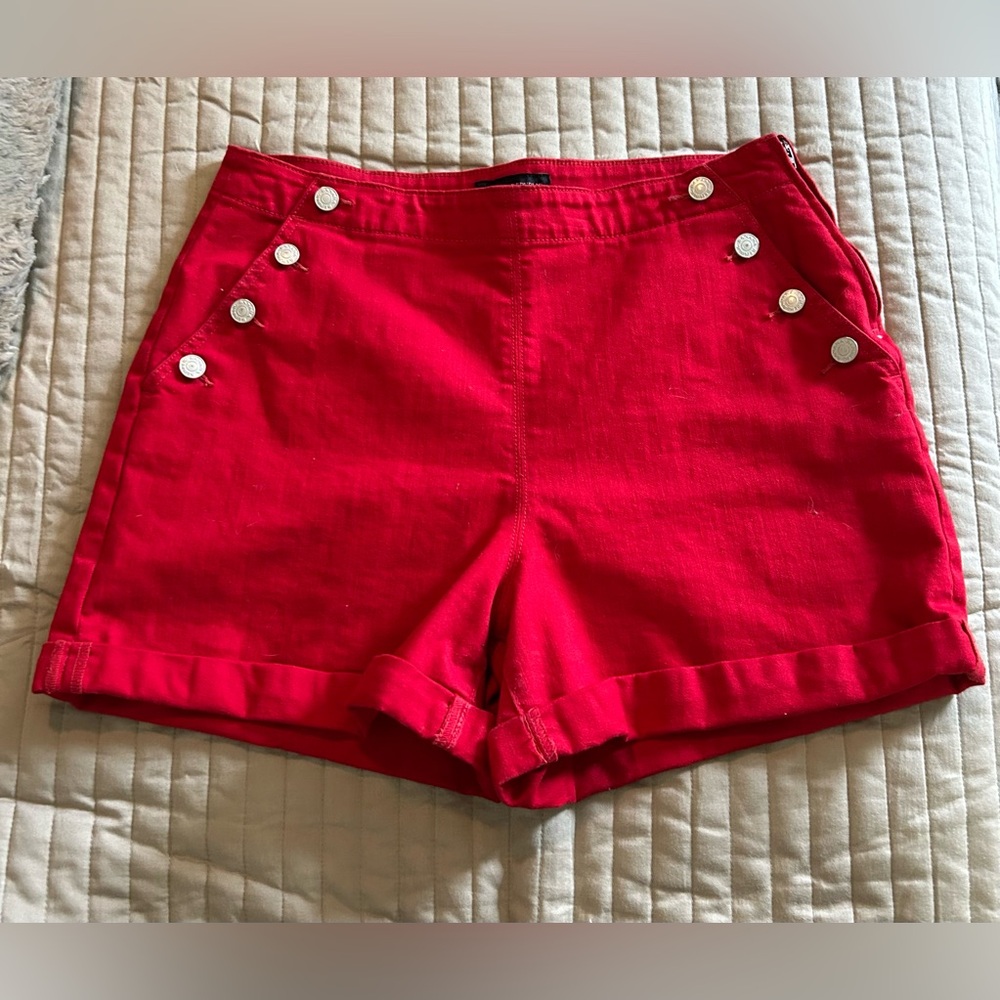 Banana Republic Women's Red Button-Detail Shorts